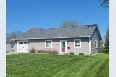 411 Bullis Street, Kenyon, MN 55946 - Photo 1