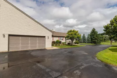 3211 Northern Valley Drive NE, Rochester, MN 55906 - Photo 2