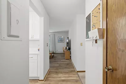 255 Westview Drive #308, West Saint Paul, MN 55118 - Photo 2
