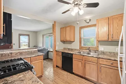 5311 Knox Avenue N, Brooklyn Center, MN 55430 - Photo 10