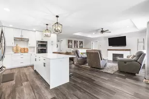 W1202 Oakridge Ct, Spring Valley, WI 54767 - Photo 14