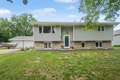 810 Sunny Lane, Anoka, MN 55303 - Photo 2