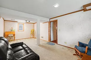 810 Sunny Ln, Anoka, MN 55303 - Photo 18