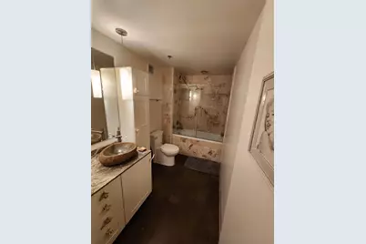 500 Robert Street N #502, Saint Paul, MN 55101 - Photo 2