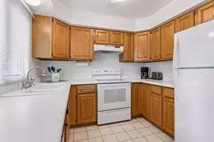 3901 Louisiana Ave N, New Hope, MN 55427 - Photo 8
