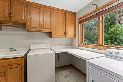 7890 Guild Court, Apple Valley, MN 55124 - Photo 14