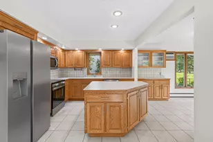 11508 Galtier Dr, Burnsville, MN 55337 - Photo 10