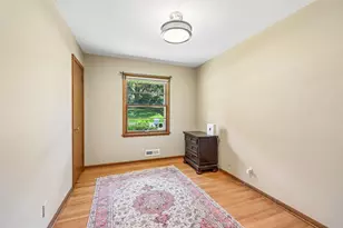 2955 Regent Ave N, Golden Valley, MN 55422 - Photo 20