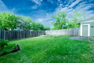 7965 Sierra Pkwy, Brooklyn Park, MN 55444 - Photo 40