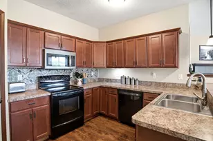 1773 Gotland Ln, Shakopee, MN 55379 - Photo 16