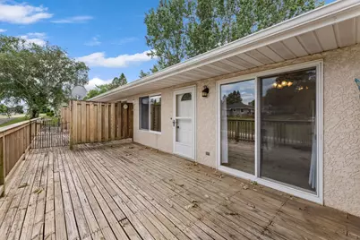 815 Kingston Street N, Caledonia, MN 55921 - Photo 18