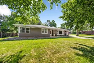 1071 Anderson Pl, Owatonna, MN 55060 - Photo 4