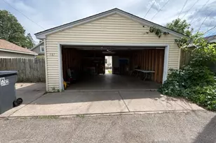 987 Lawson Ave E, Saint Paul, MN 55106 - Photo 14