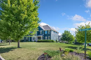 1879 Sandbar Cir, Waconia, MN 55387 - Photo 2