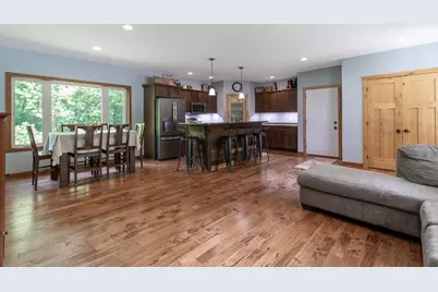 58385 Kirkwood Road, Mankato, MN 56001 - Photo 6