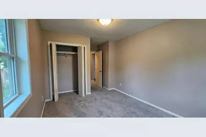 414 W Maple Avenue, Fergus Falls, MN 56537 - Photo 10