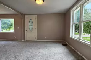 414 W Maple Ave, Fergus Falls, MN 56537 - Photo 4