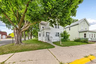 105 Ash Ave SW, Montgomery, MN 56069 - Photo 2