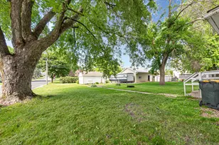 105 Ash Ave SW, Montgomery, MN 56069 - Photo 6