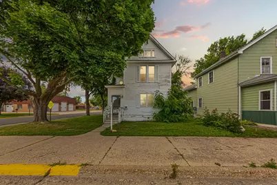 105 Ash Avenue SW, Montgomery, MN 56069 - Photo 4