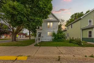 105 Ash Ave SW, Montgomery, MN 56069 - Photo 4