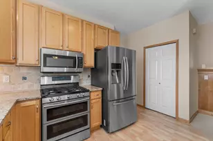 9062 Merrimac Ln N, Maple Grove, MN 55311 - Photo 8