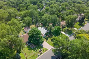 10901 Russell Ave S, Bloomington, MN 55431 - Photo 28
