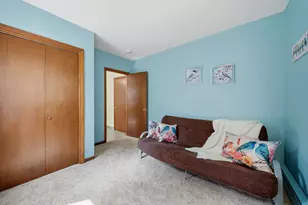 10901 Russell Ave S, Bloomington, MN 55431 - Photo 12
