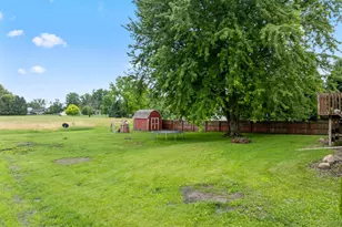 647 2nd St NE, Blooming Prairie, MN 55917 - Photo 26