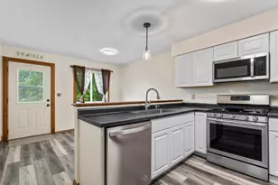 647 2nd St NE, Blooming Prairie, MN 55917 - Photo 10