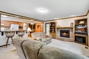 17200 Barberry Cir, Eden Prairie, MN 55346 - Photo 10