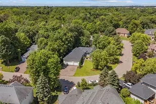 2888 Forest Ridge, Chaska, MN 55318 - Photo 4