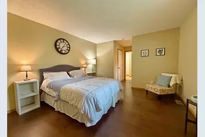 2111 Kings Valley Road W, Golden Valley, MN 55427 - Photo 40