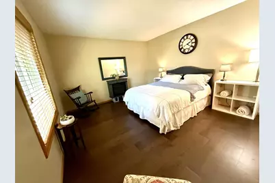 2111 Kings Valley Road W, Golden Valley, MN 55427 - Photo 38