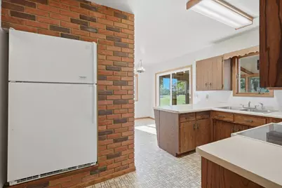 796 Magnor Lake Drive, Clayton, WI 54004 - Photo 10