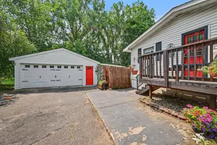 2110 Stillwater St, White Bear Township, MN 55110 - Photo 14