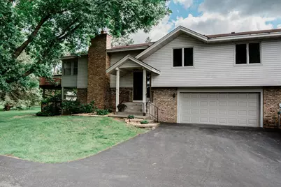 5688 Royal Oaks Drive, Shoreview, MN 55126 - Photo 2