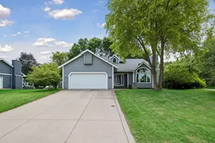 17195 Daniel Ln, Eden Prairie, MN 55346 - Photo 1