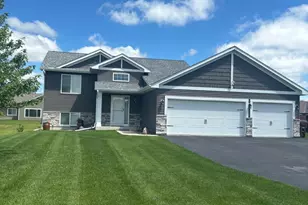 1707 Misty Cir, Buffalo, MN 55313 - Photo 2