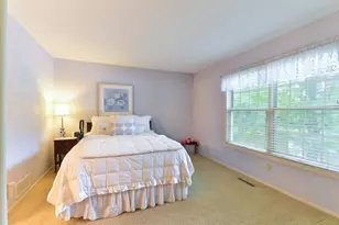 1262 Pondview Ln, White Bear Lake, MN 55110 - Photo 14