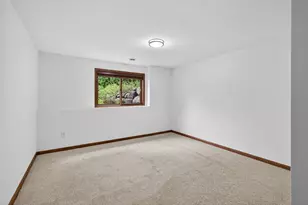 1589 Christie Pl, Saint Paul, MN 55106 - Photo 38