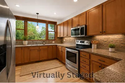 1589 Christie Place, Saint Paul, MN 55106 - Photo 6