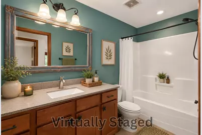 1589 Christie Place, Saint Paul, MN 55106 - Photo 14