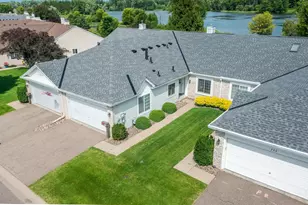 737 Markgrafs Lake Draw, Woodbury, MN 55129 - Photo 2