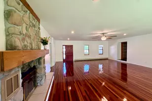 111 3rd Ave N, Hibbing, MN 55746 - Photo 16