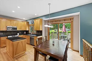 11412 Louisiana Ave S, Bloomington, MN 55438 - Photo 10