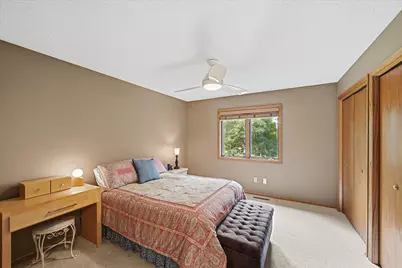 11412 Louisiana Avenue S, Bloomington, MN 55438 - Photo 20