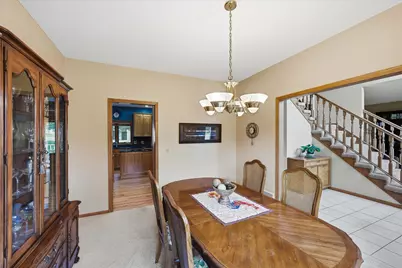 11412 Louisiana Avenue S, Bloomington, MN 55438 - Photo 12