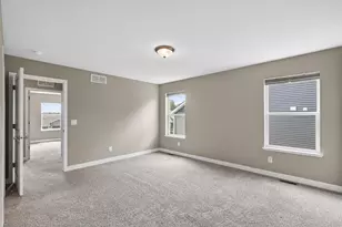 18099 Heirloom Ct, Lakeville, MN 55044 - Photo 14