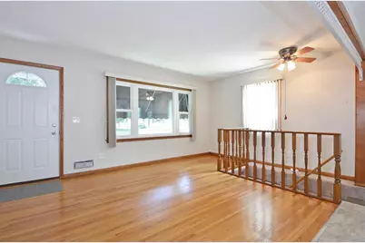 4639 Colorado Avenue N, Crystal, MN 55422 - Photo 10